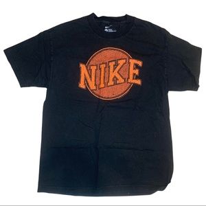 Nike T-shirt